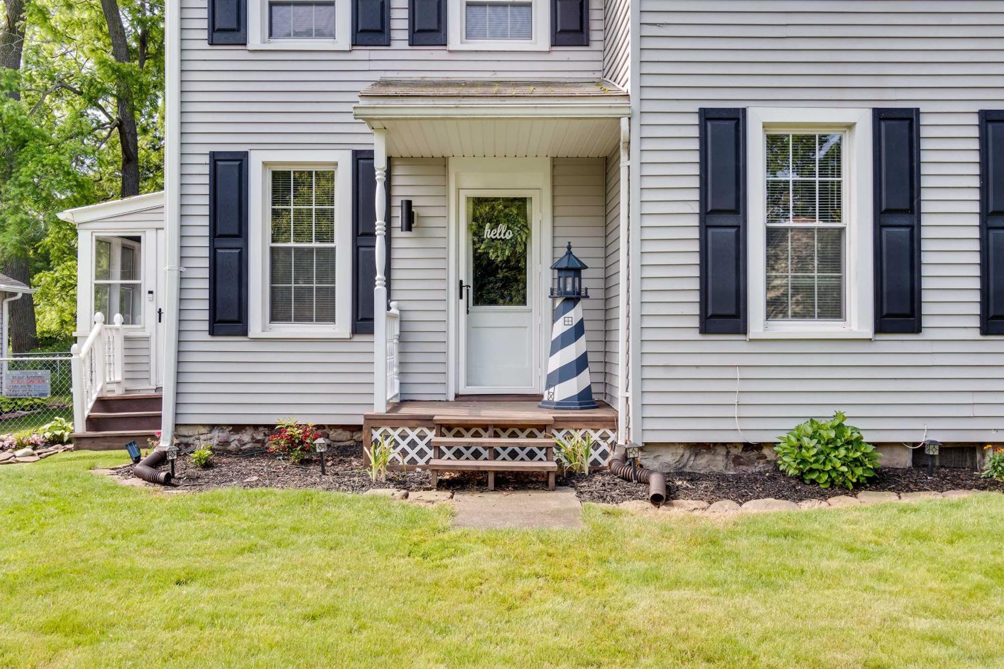 Sodus Point Home - Walkable To Beach! Екстер'єр фото